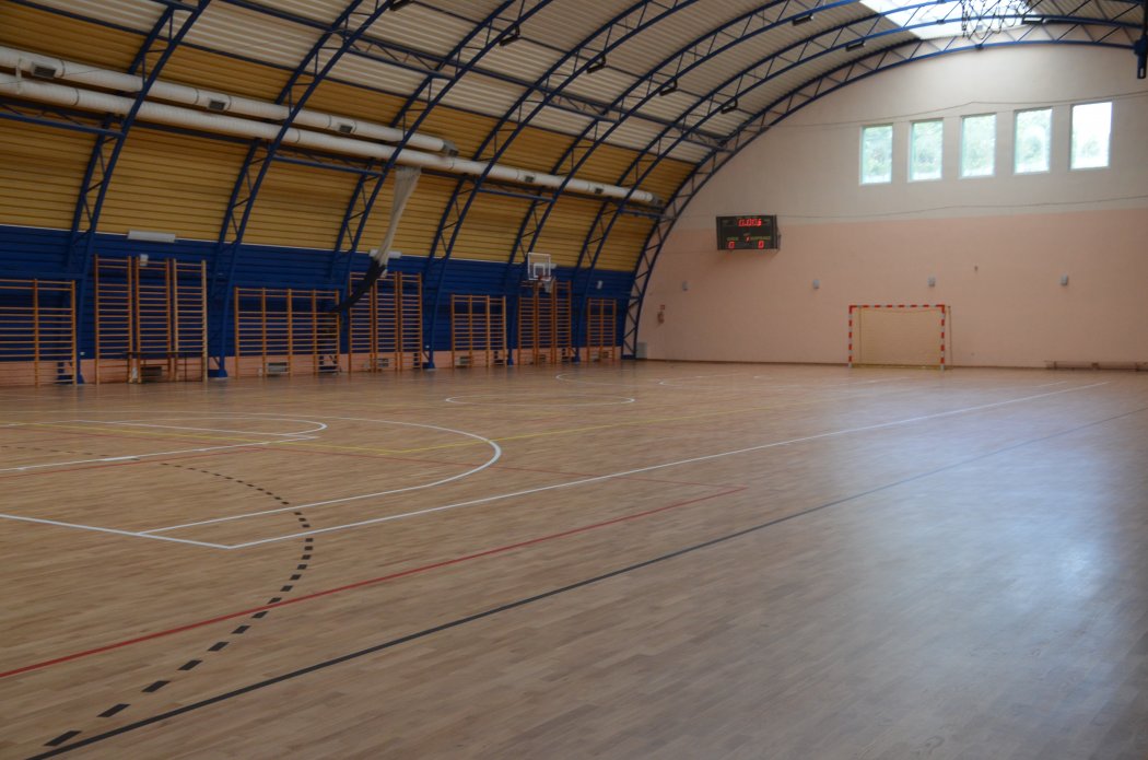 Wyremontowana nawierzchnia sali sportowej przy Szkole Podstawowej nr 2 im. Fryderyka Chopina w Małkini Górnej Wyremontowana nawierzchnia sali sportowej przy Szkole Podstawowej nr 2 im. Fryderyka Chopina w Małkini Górnej