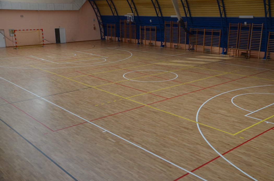 Wyremontowana nawierzchnia sali sportowej przy Szkole Podstawowej nr 2 im. Fryderyka Chopina w Małkini Górnej Wyremontowana nawierzchnia sali sportowej przy Szkole Podstawowej nr 2 im. Fryderyka Chopina w Małkini Górnej